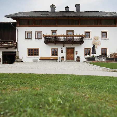 Ban Hilba Apartament Falzes