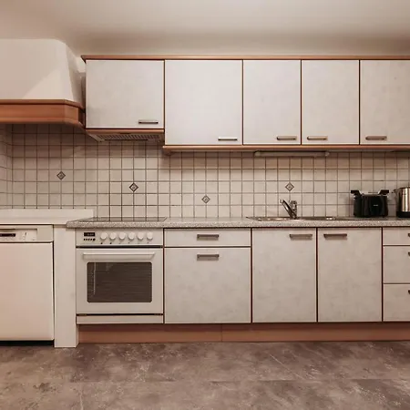 Ban Hilba Apartment